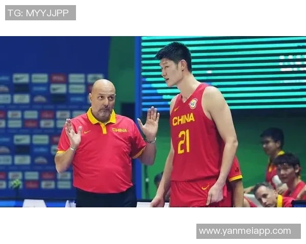 李慕豪的篮球之路：从青涩少年到职业球员的成长故事与奋斗历程